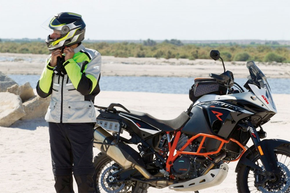 Chaqueta Touring Ford de Axo