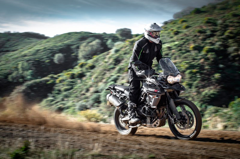 No lo pienses más y estrena una Triumph Tiger este verano
