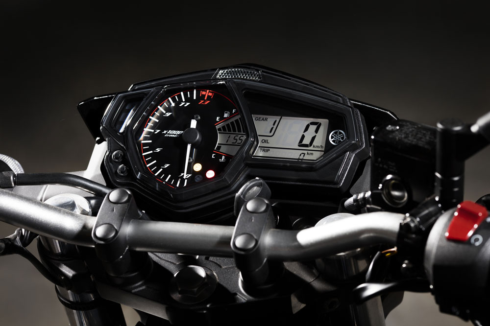 Cuadro de instrumentos de la Yamaha MT 03