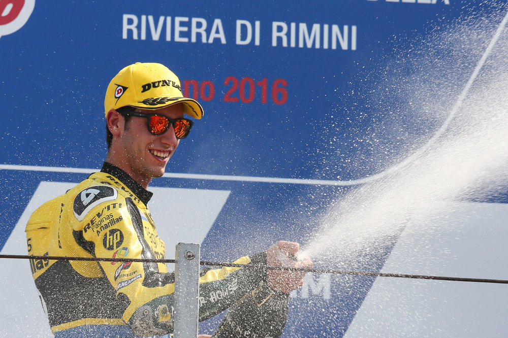 Alex Rins tiene todavía posibilidades al titulo en Moto2