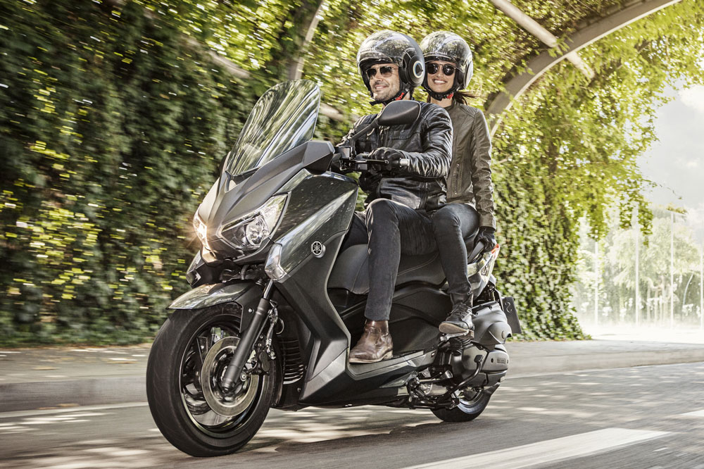 Yamaha X Max 400