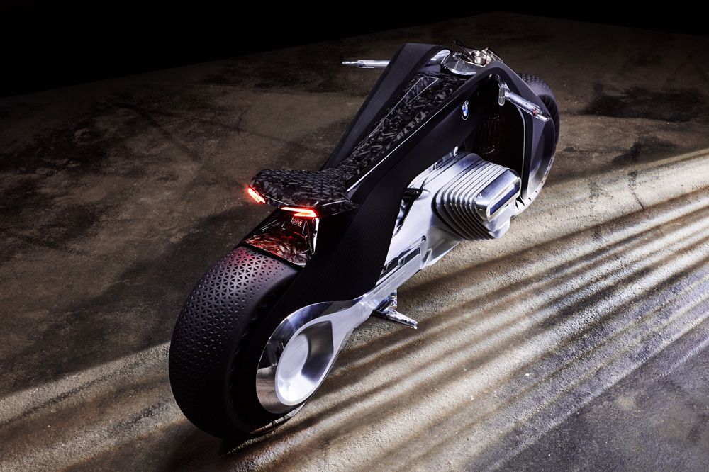 BMW Vision Next 100