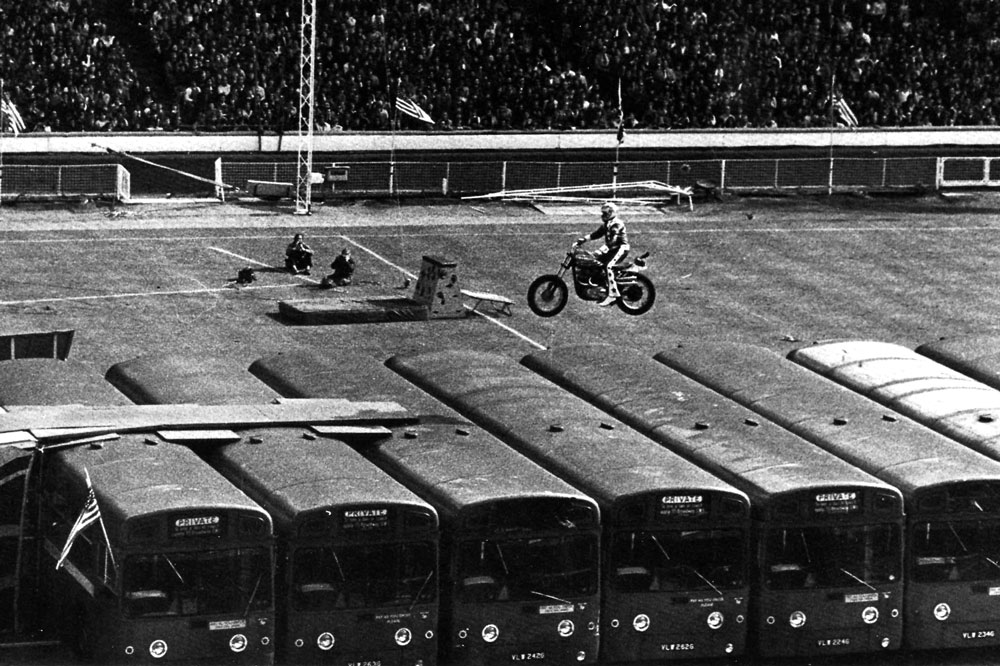 Acrobacias en moto