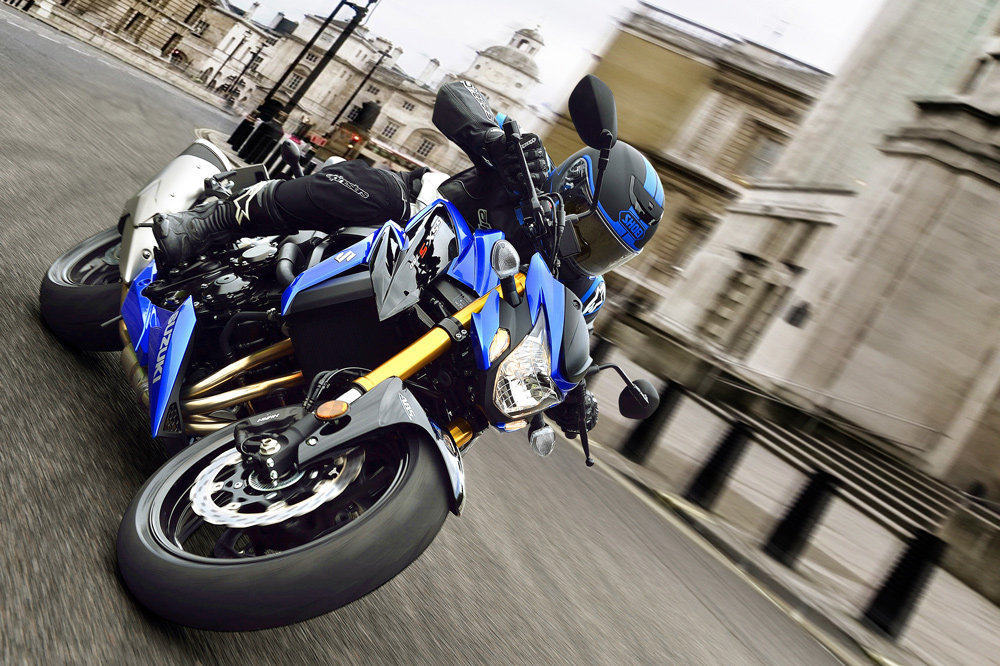 Suzuki GSX S 750