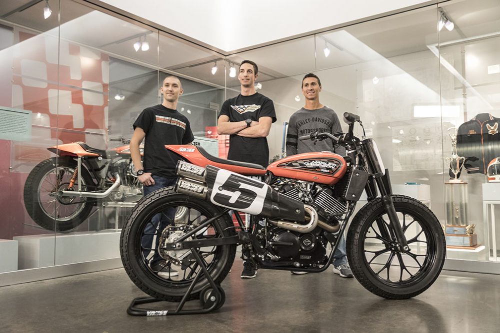 Harley-Davidson Factory presenta a su nuevo equipo de competición para las carreras Flat-Track