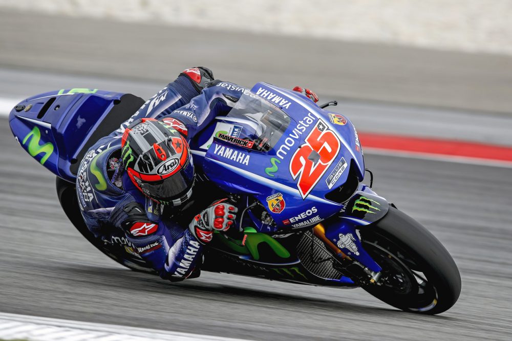 Maverick Viñales con Yamaha en los entrenamientos MotoGP de Sepang