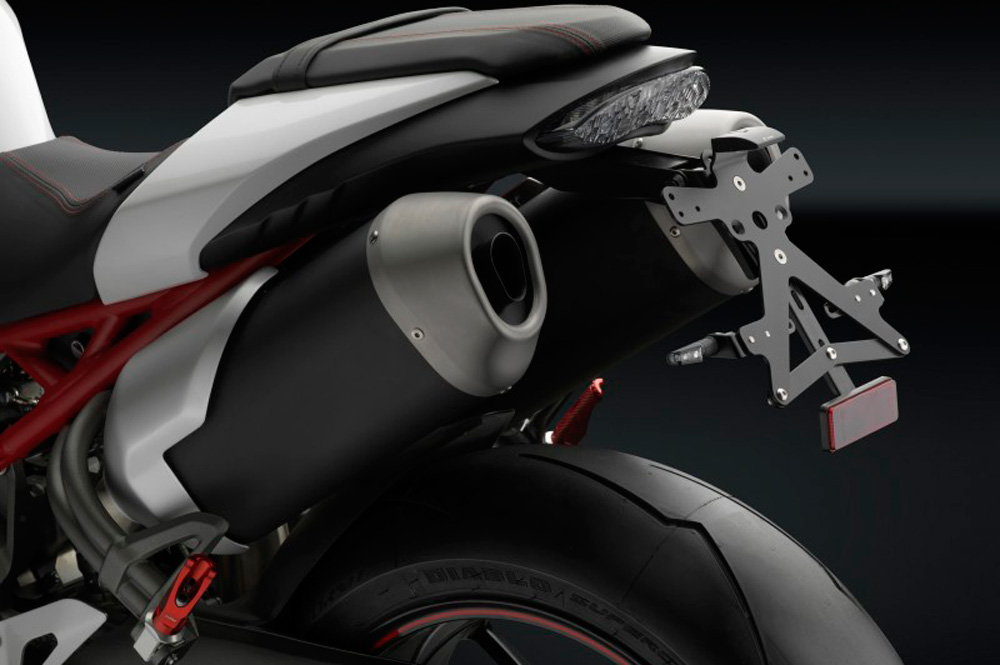 Soporte matricula FOX Rizoma Triumph Speed Triple