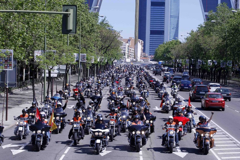 Más de 1500 Harleys recorrieron el centro de Madrid este fin de semana