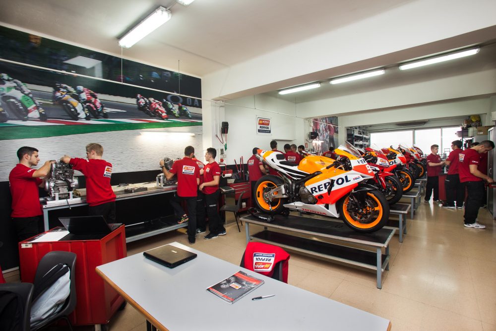 Monlau Repsol Technical School