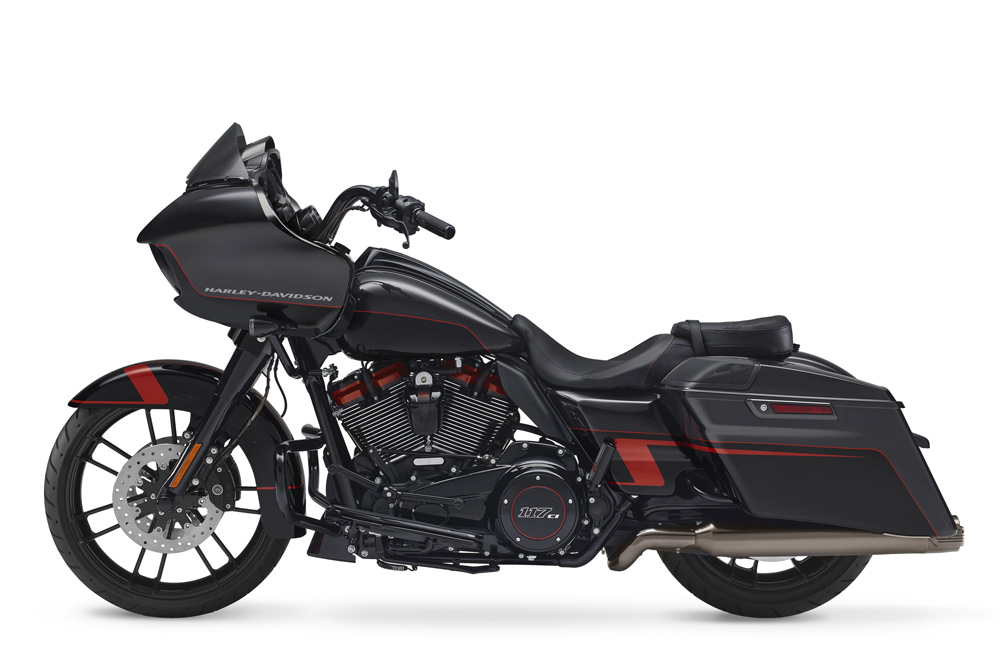 Harley Davidson Road Glide CVO 2018