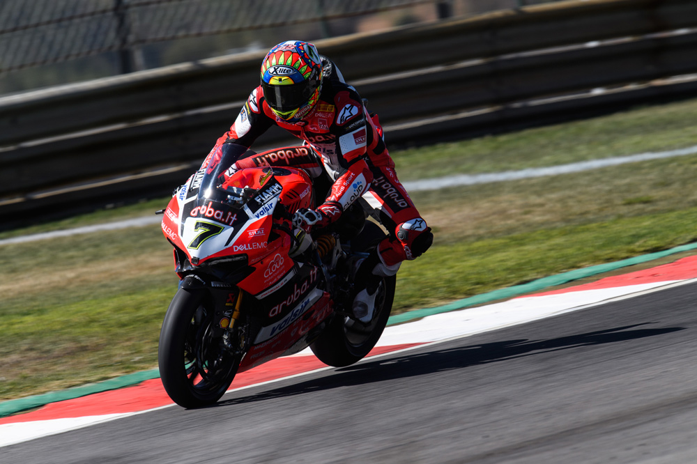 Chaz Davies fue segundo en la primera carrera SBK en Portugal