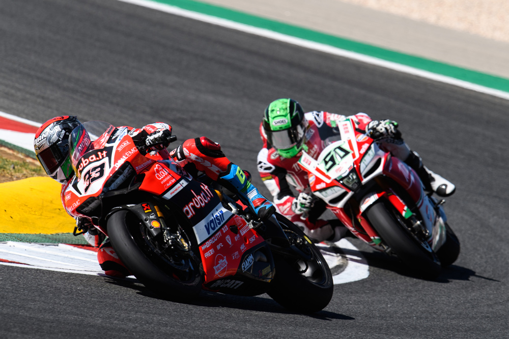 Marco Melandri hizo dos podios en SBK en Portugal