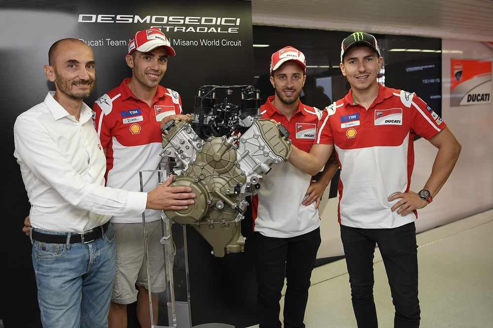 Ducati Desmosedici Stradale: Así será su motor