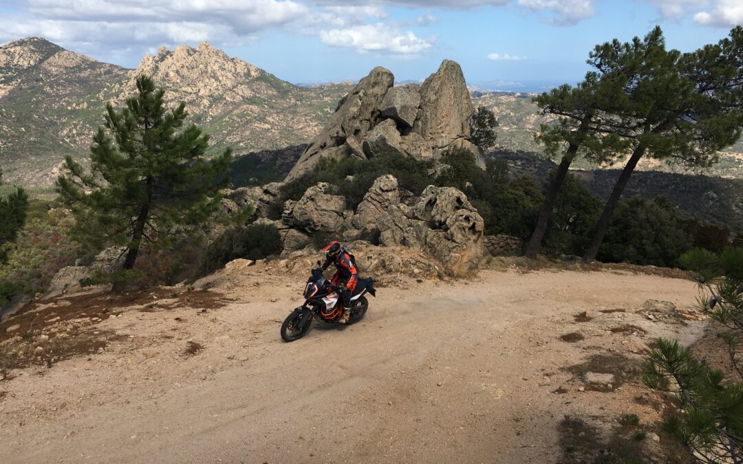 KTM Adventure Rally 2018 en Cerdeña