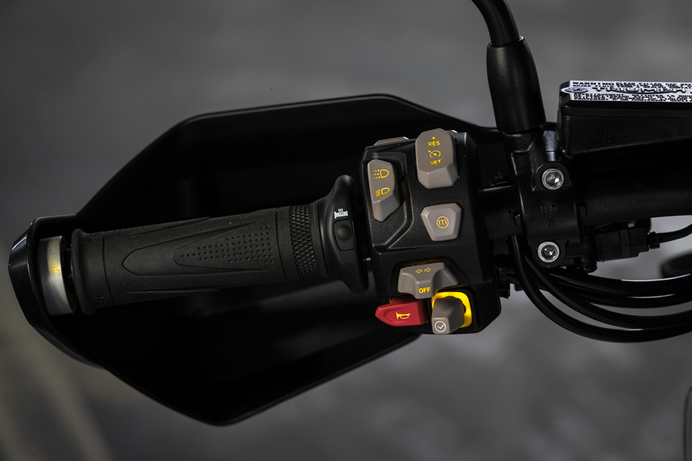 Triumph Tiger 1200 2018 mandos