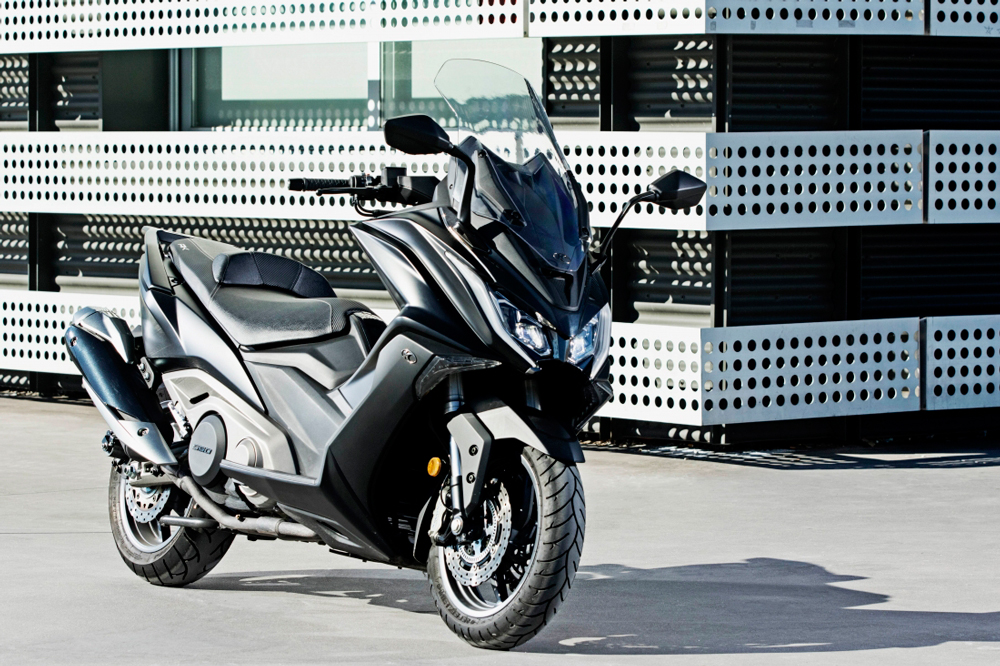 Parrilla trasera original KYMCO AK 550