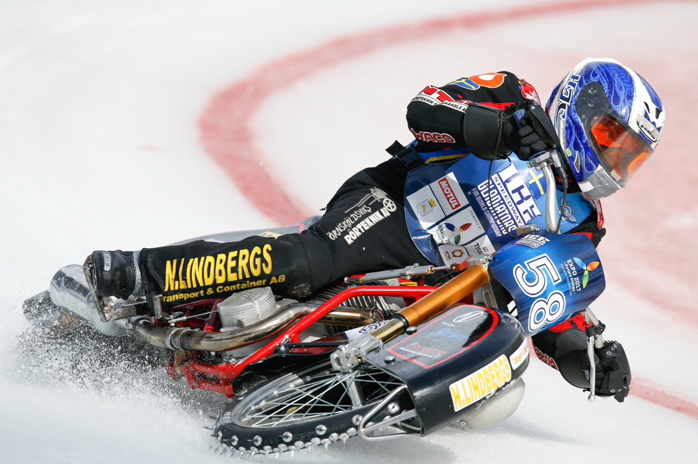 Ice Speed Race