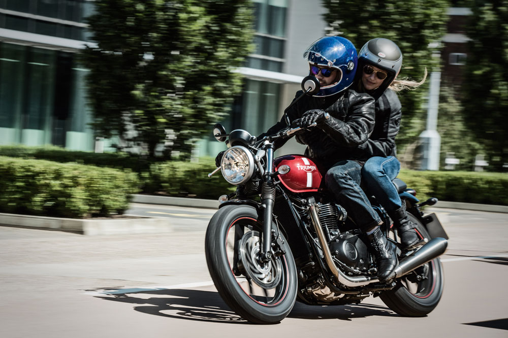 Promocion Triumph