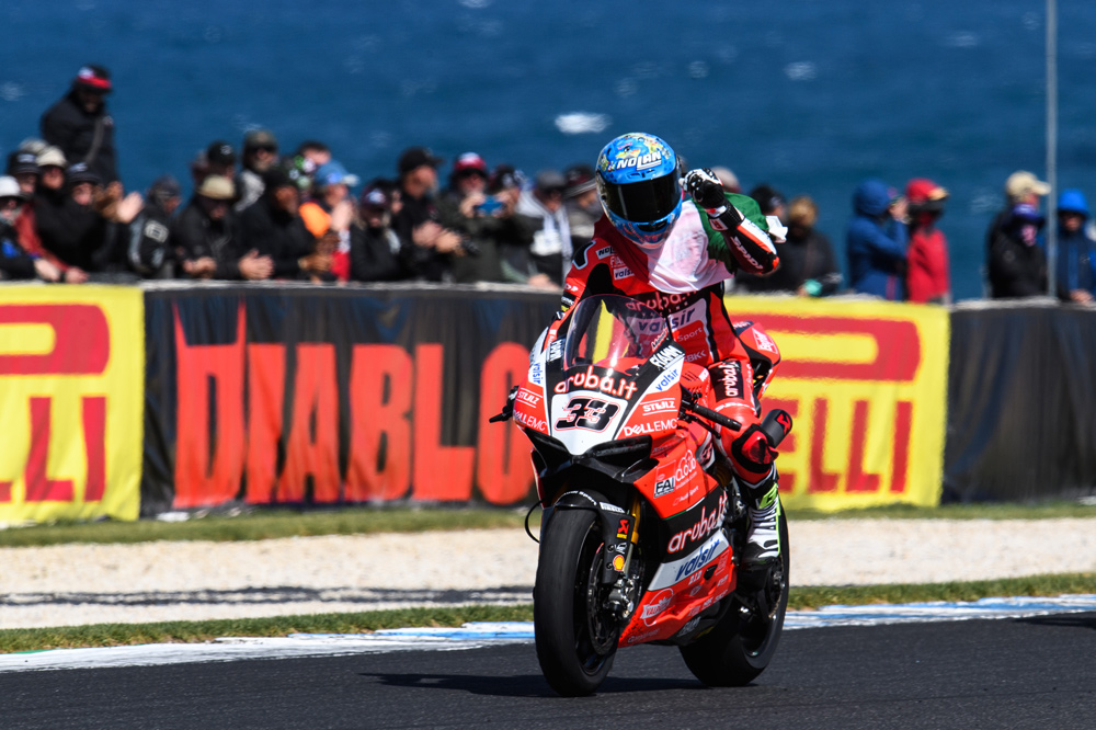 Marco Melandri logra dos victorias en SBK Australia