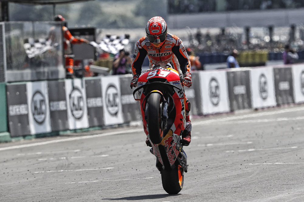 Llegada a meta de Márquez en el GP de Francia