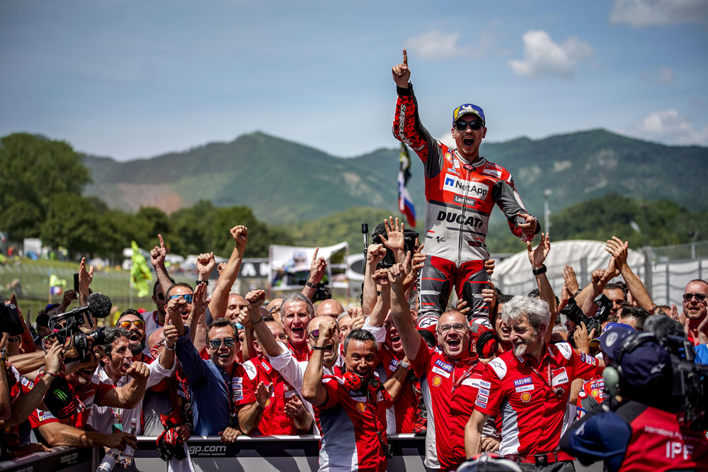 Jorge Lorenzo con el equipo Ducati