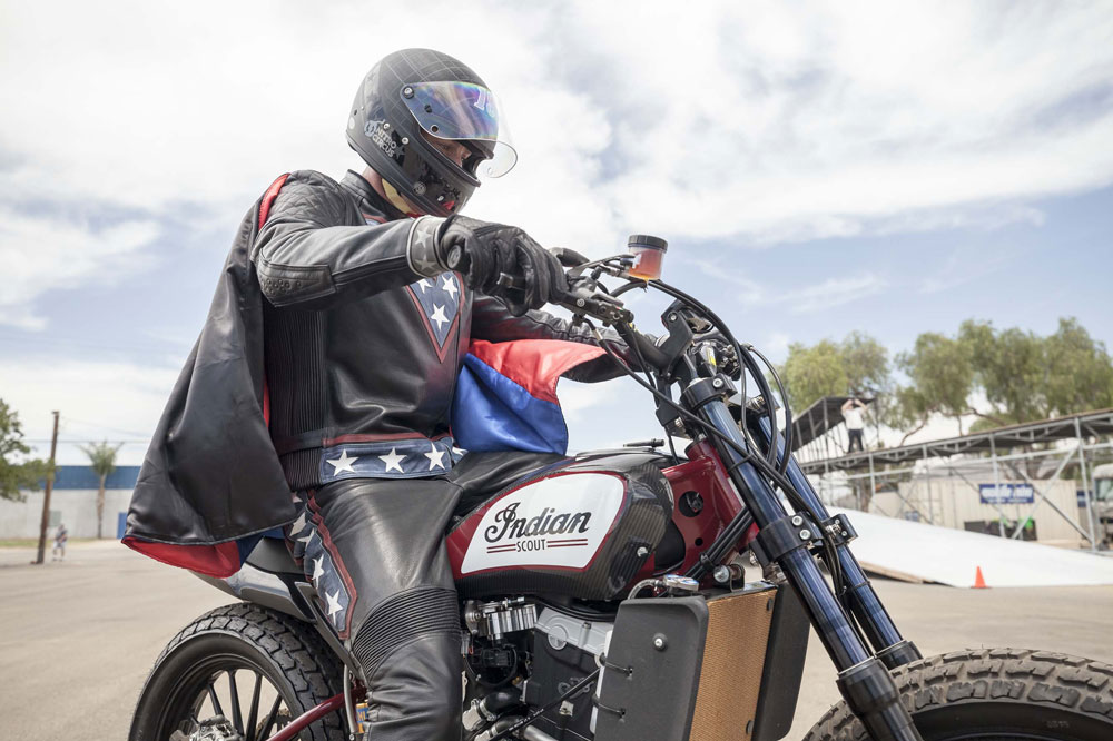 Travis Pastrana ha rendido homenaje a Evel Knievel