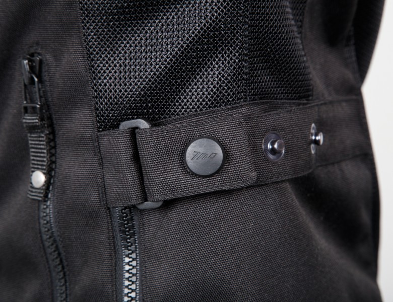 Seventy Degrees detalle ajuste