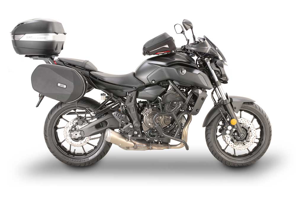 Kit de accesorios Givi para la Yamaha MT-07
