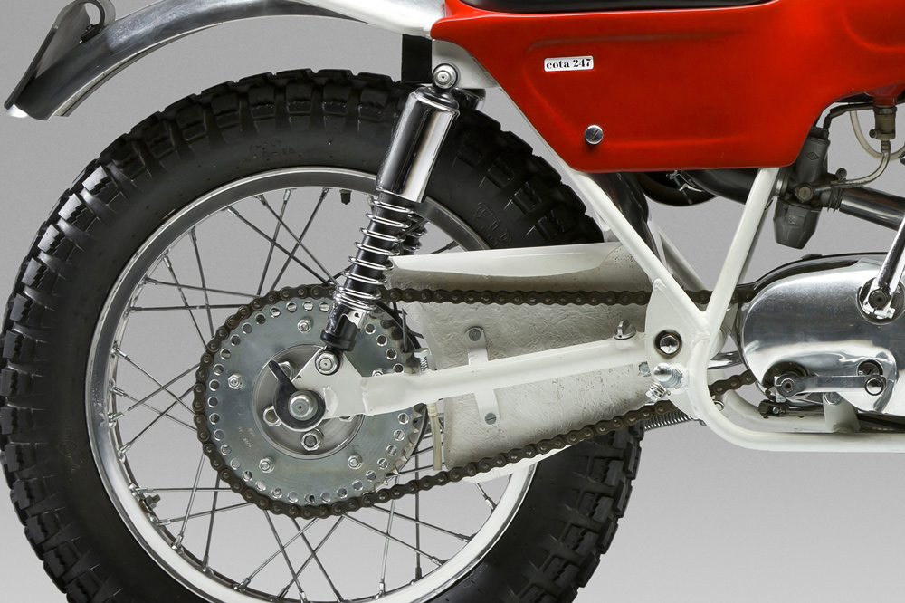 La Montesa Cota 247 de 1968 tenía la corona aligerada y engrasador de cadena