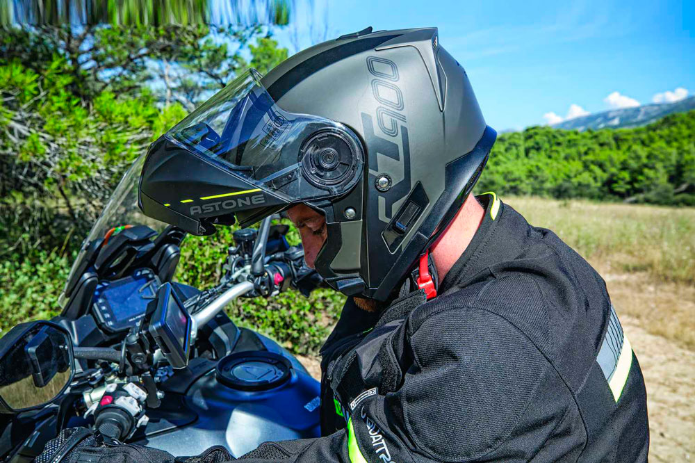 Casco modular TR 900 de Astone Helmets