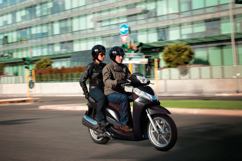 Honda SH 300 Scoopy