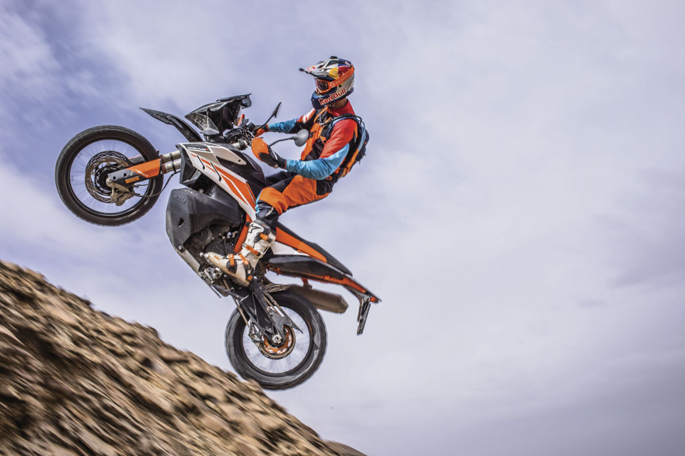 Llega a las tiendas la KTM 790 Adventure
