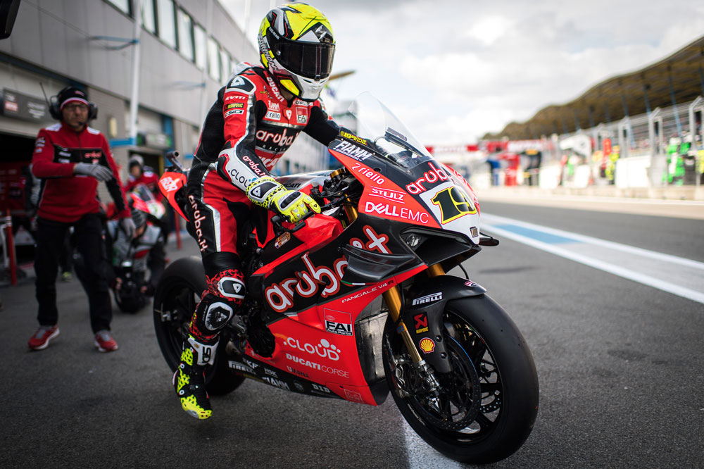 Alvaro Bautista, triple victoria en SBK en Assen