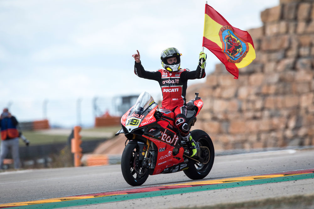 Alvaro Bautista, triplete de victorias en SBK Motorland Aragon