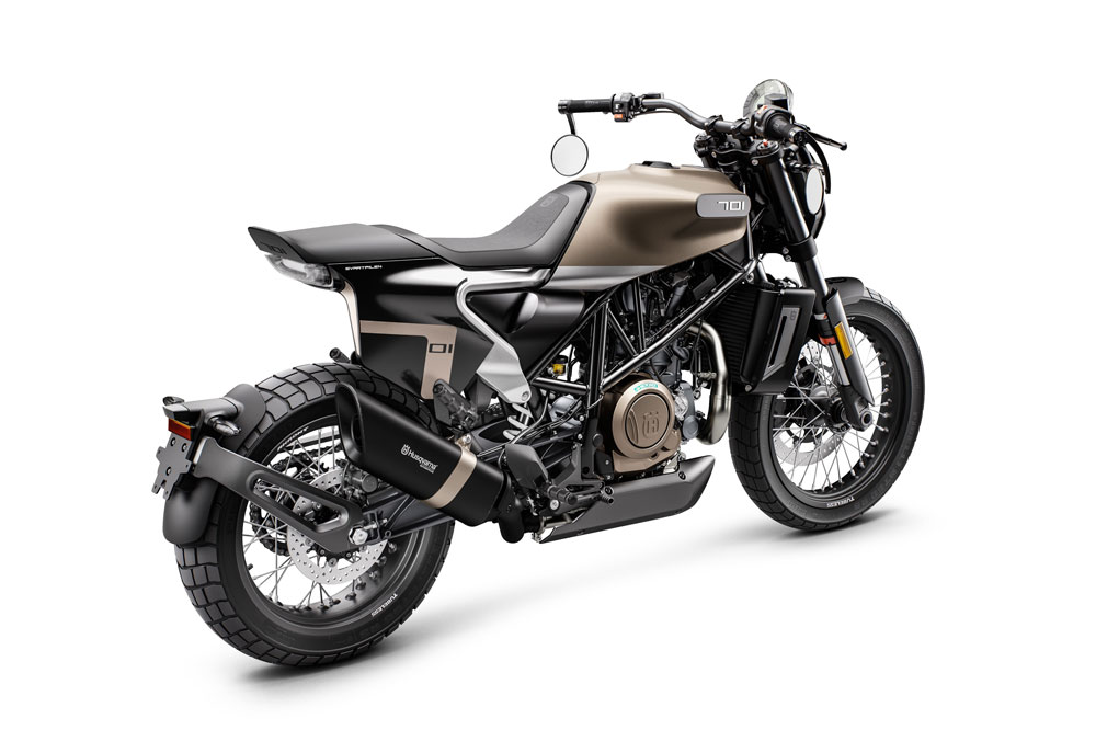 La Husqvarna Svartpilen Style tiene acelerador "ride by wire" y cambio con que permite subir o bajar marchas sin necesidad de usar el embrague