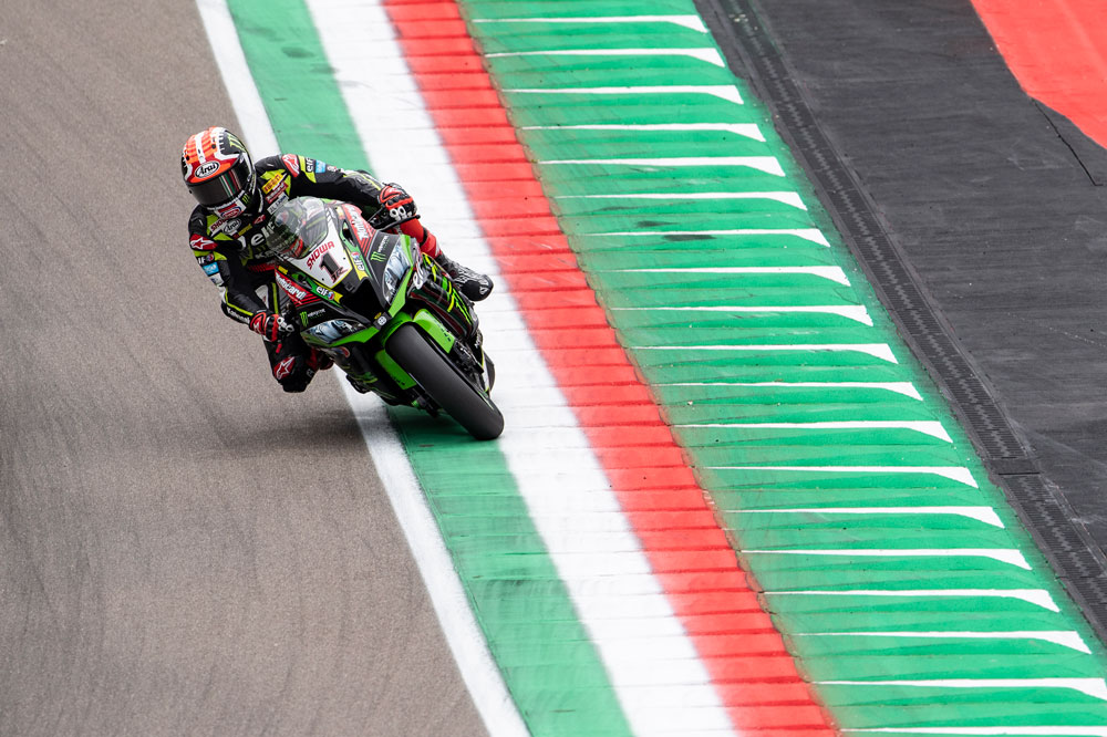 Jonathan Rea no tuvo rival en en la prueba de Imola del Mundial SBK