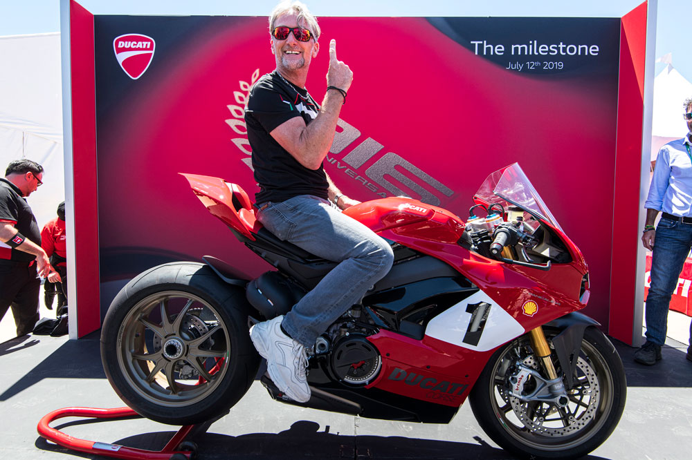 Carl Fogarty habla de la Ducati Panigale V4 25 Aniversario de la 916