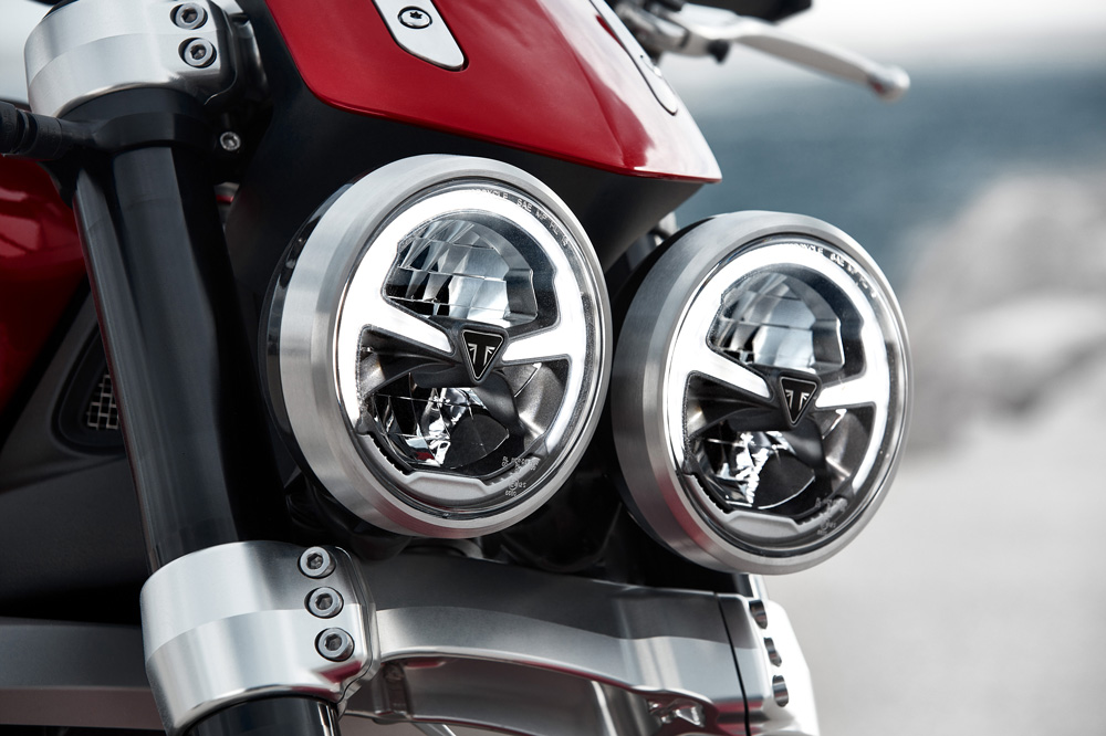 Triumph Rocket 3 2020 faros delanteros de LED