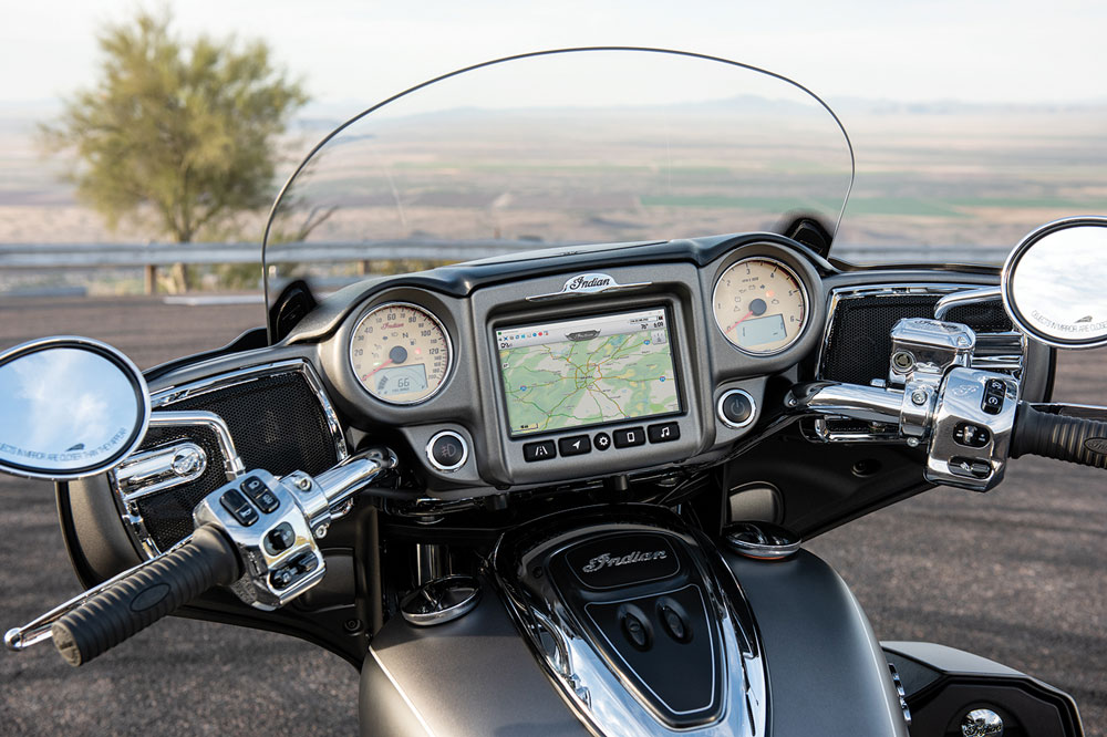 Nuevo sistema de navegacion y conexión Indian Ride Command