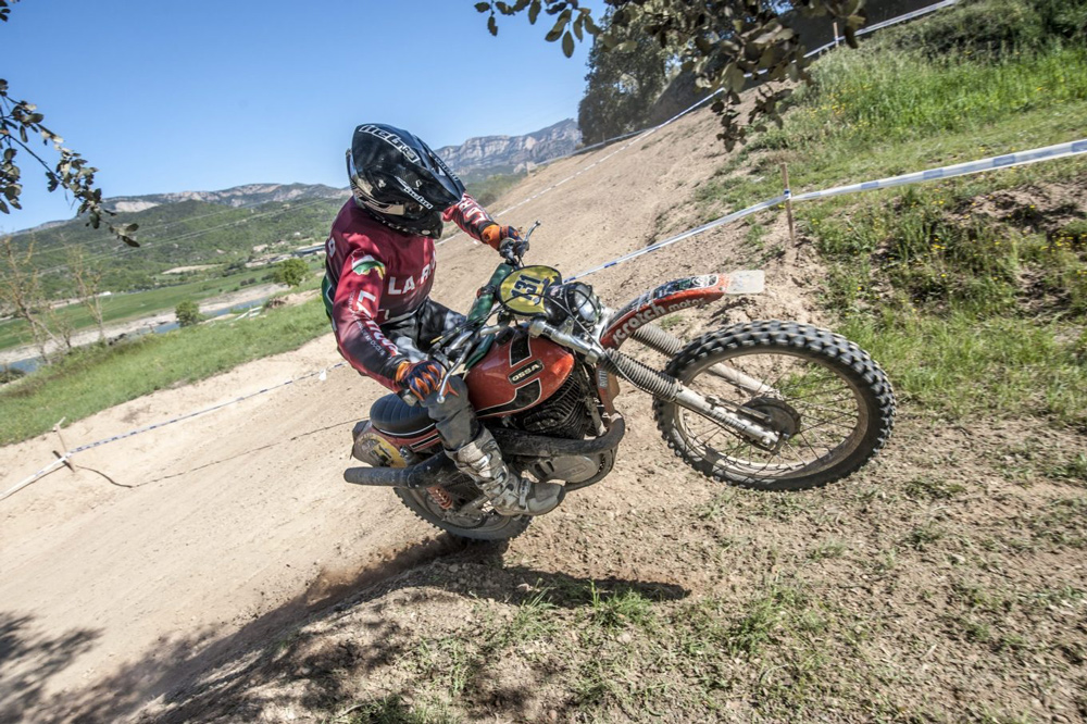 La RFME te ayuda a matricular tu moto clásica