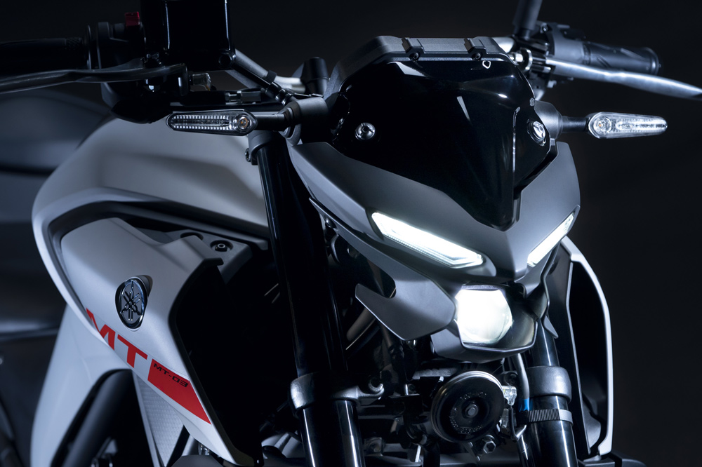El nuevo frontal de la Yamaha MT 03 nos recuerda a Iron Man