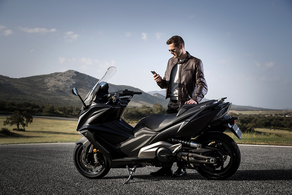 kymco AK 550