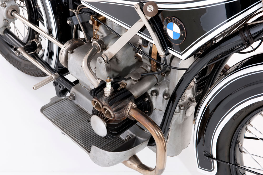 Detalle del motor boxer de la BMW R32