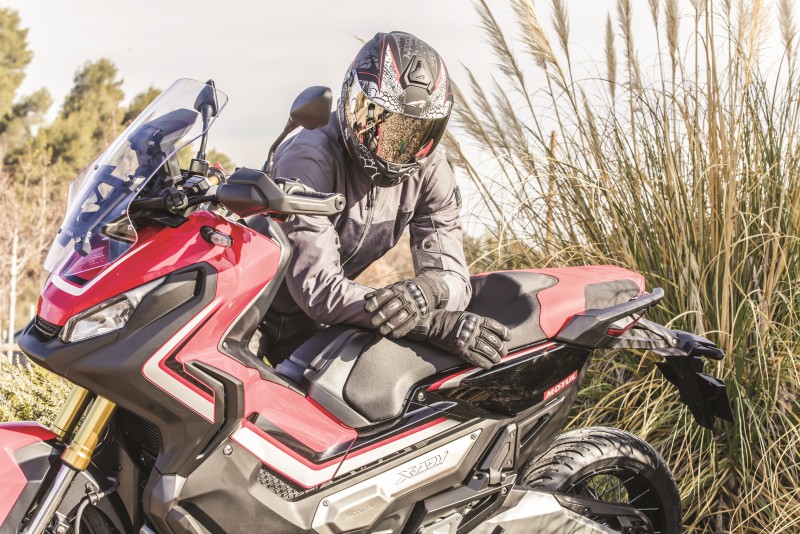 Casco Astone Helmets