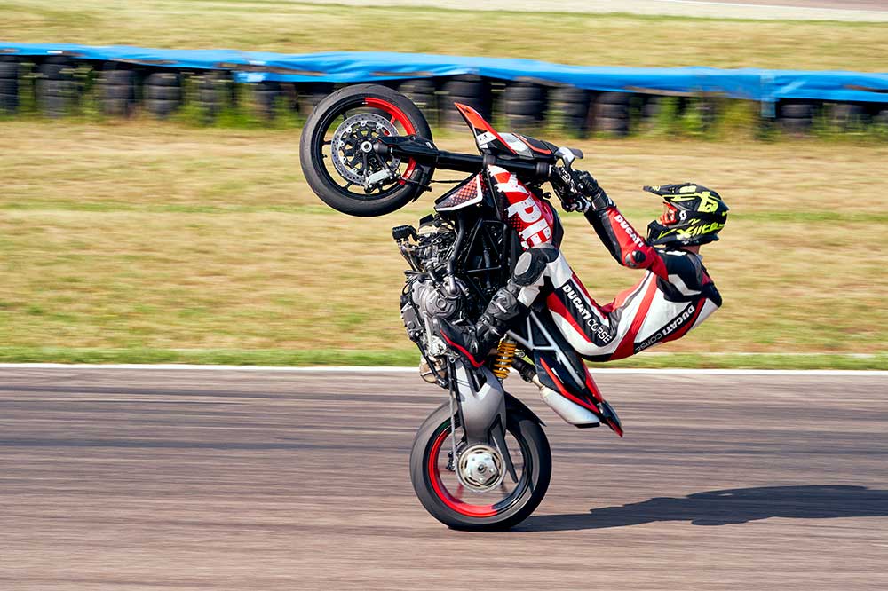 La Ducati Hypermotard RVE añade sistema de cambio semi automático