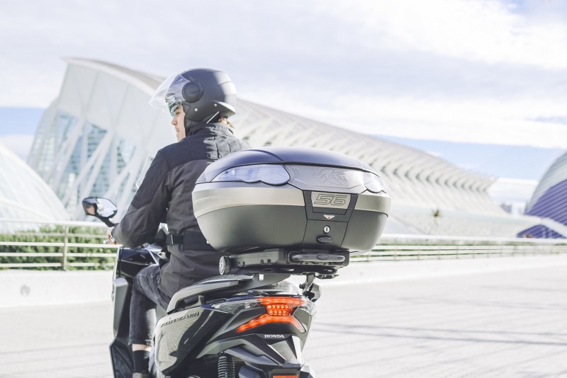 Equipamiento Kappa moto usada