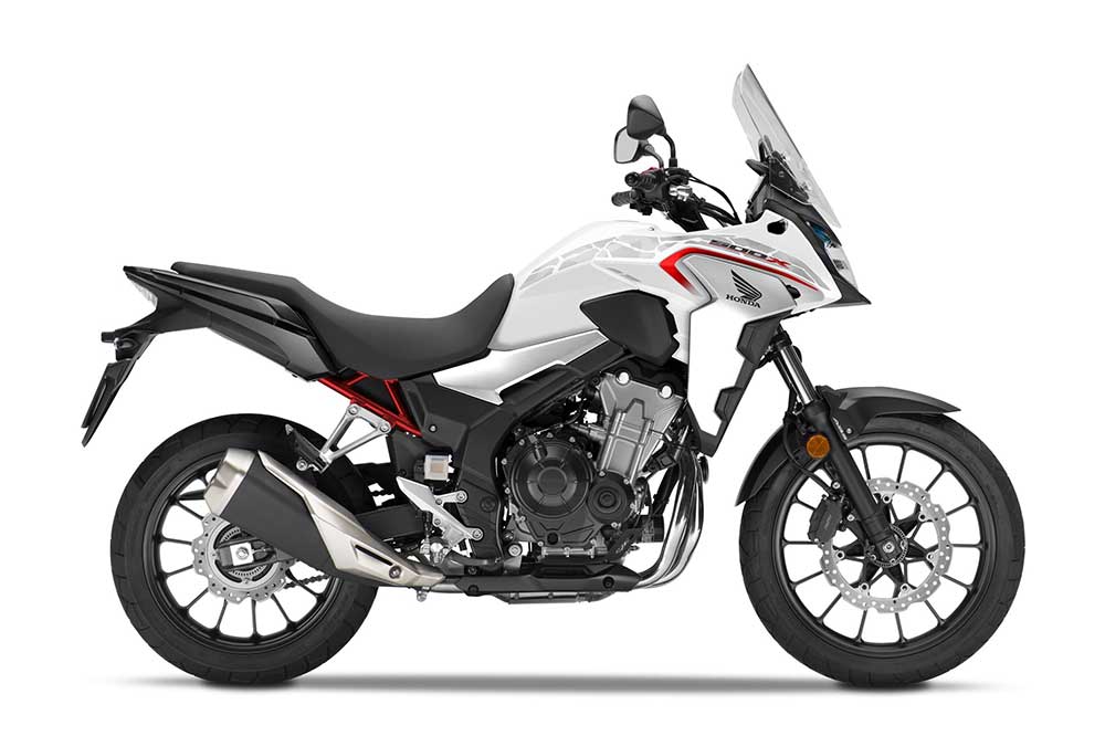 La honda CB 500X es una moto trail muy versatil que se puede conducir con el carnet A2 sin necesidad de limitarla