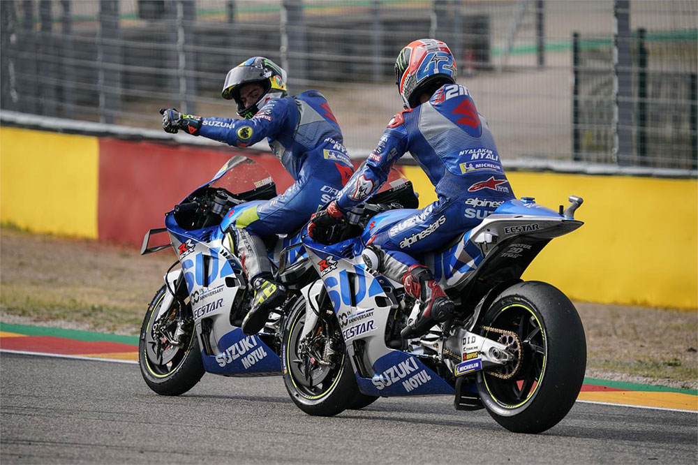 Joan Mir y Alex Rins, de nuevo podio histórico para Suzuki en el GP de Teruel