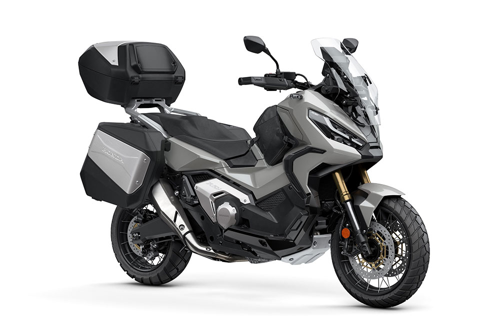 El Top Box, opcional, se puede abrir también con la llave inteligente del Honda X ADV