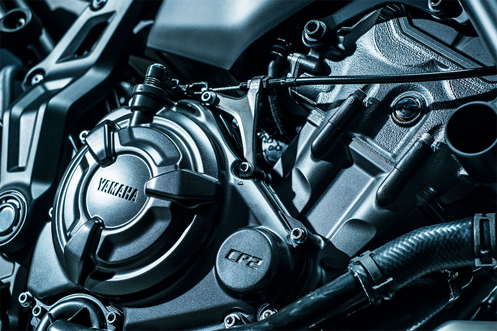 El motor de la Yamaha MT 07 tiene unas nuevas tapas en color grafito